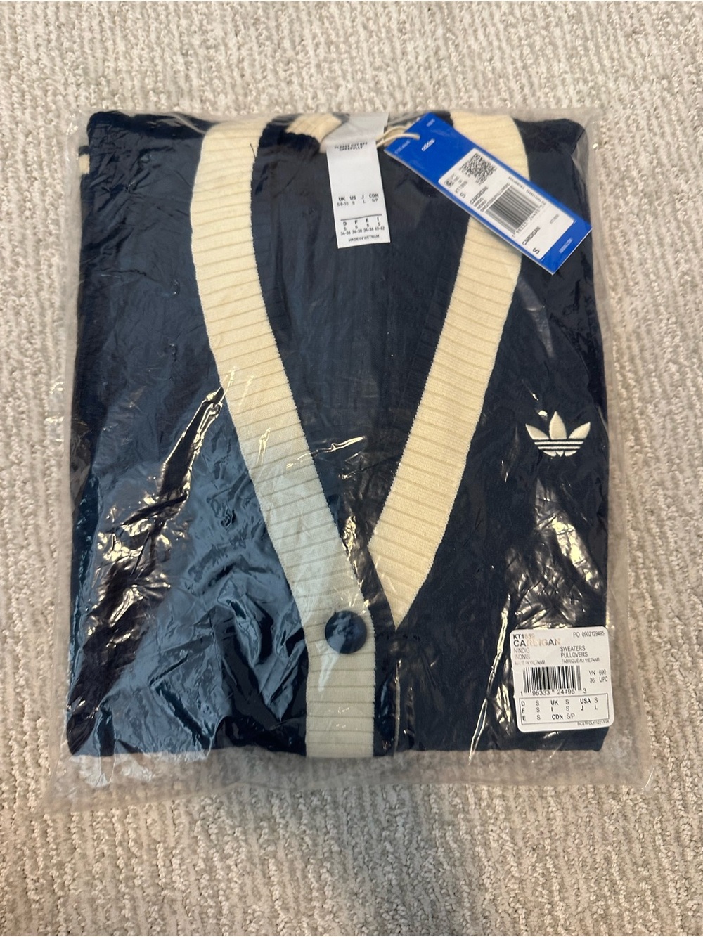 Adidas Originals cable knit navy blue cardigan. Brand new with tags size small. - Picture 8 of 9